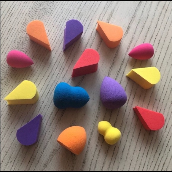 MINI BEAUTY SPONGES [8 Pack] - Picture 2 of 3